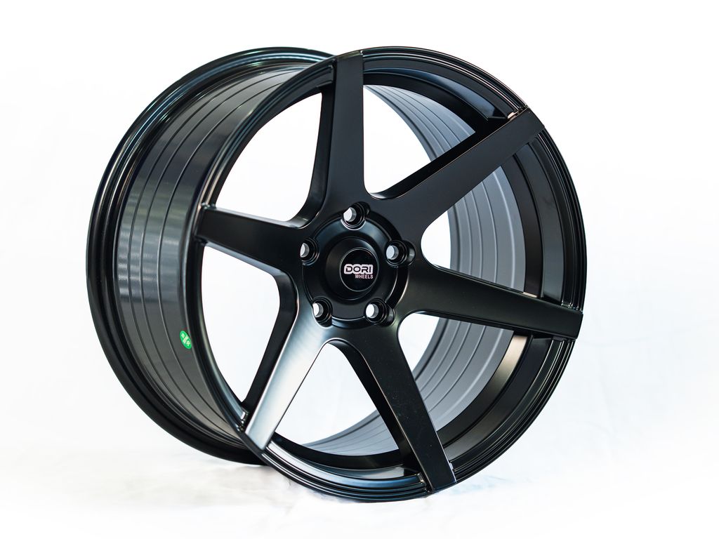 DORI JUU ICHI 18x10.5 +15 5x114.3