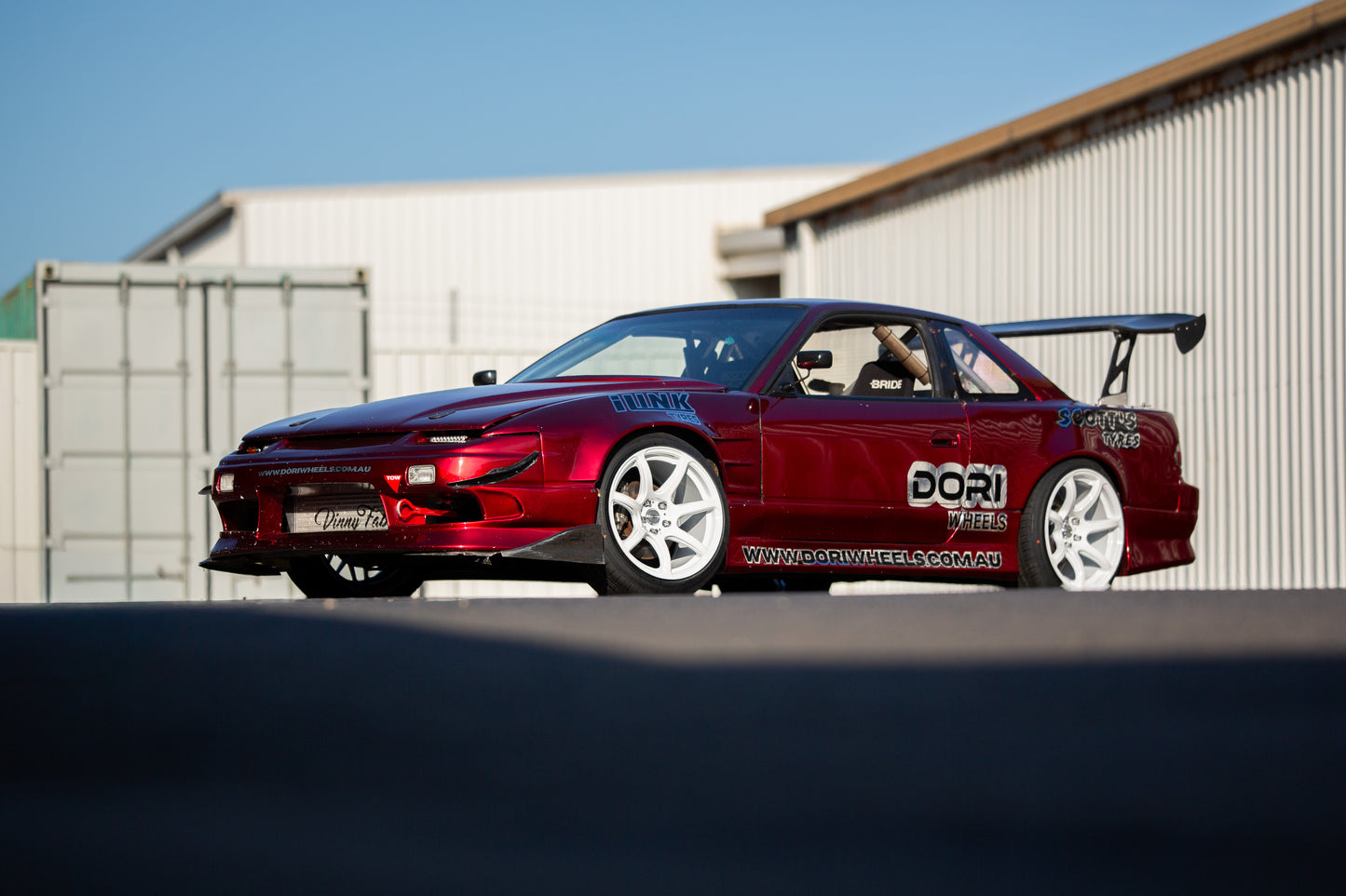 DORI NANA on Nissan Sonvia (White)