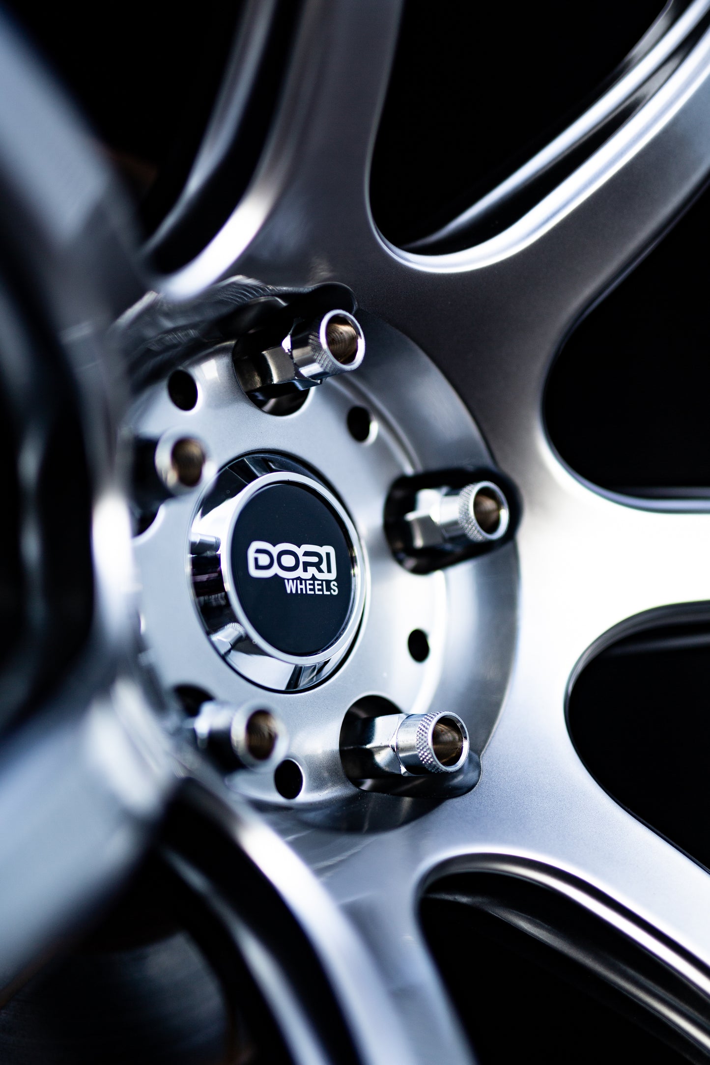 DORI NANA on Nissan Sonvia (Hyper Black)