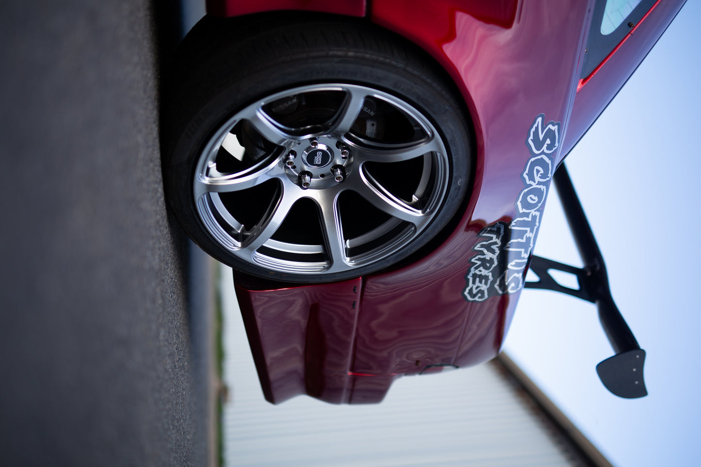 DORI NANA on Nissan Sonvia (Hyper Black)